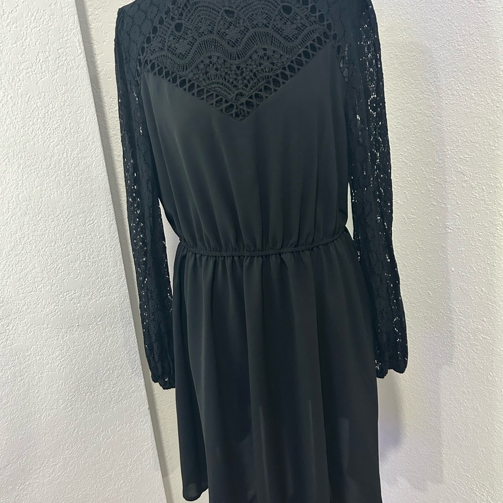 SHEIN Black Lace Sleeve Mini Dress
